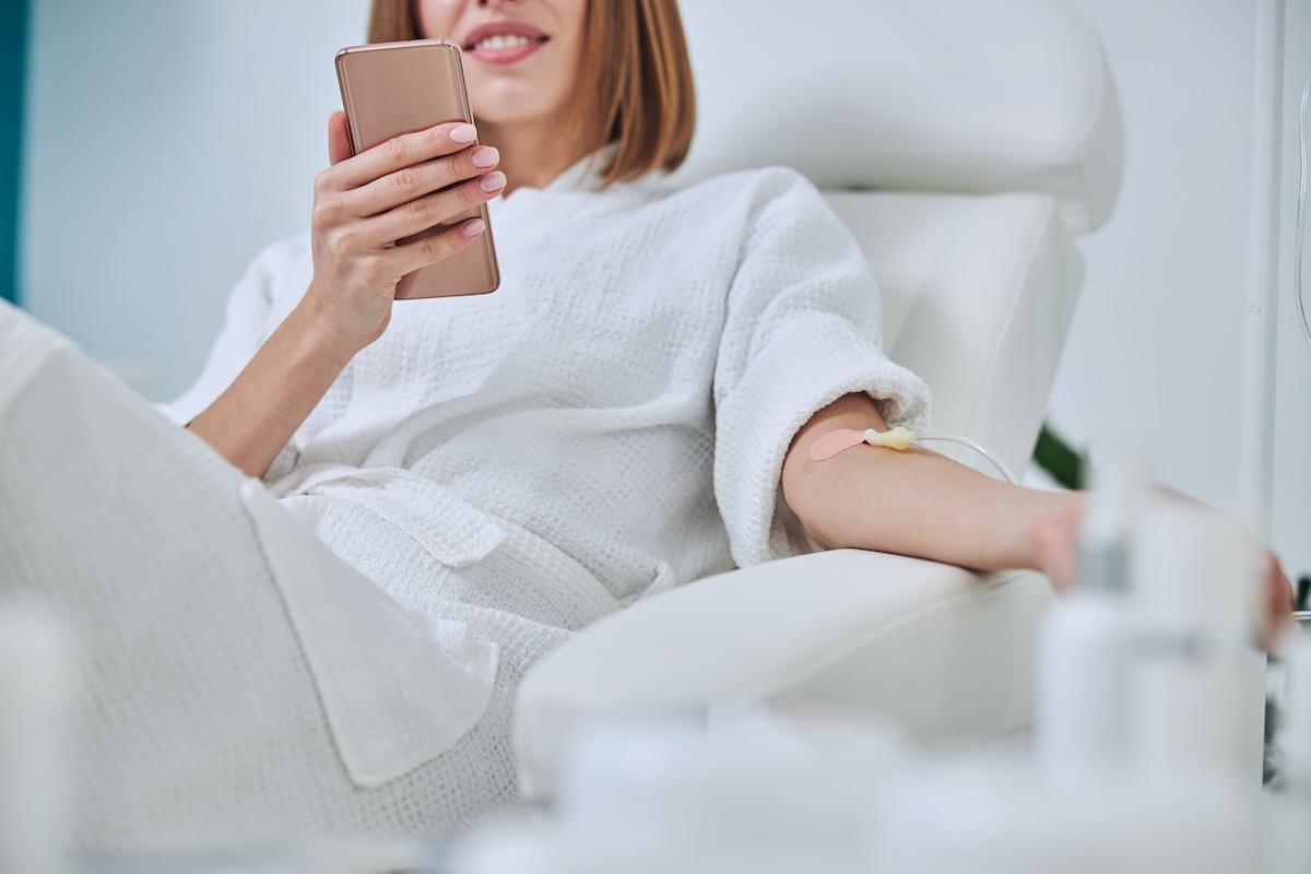 What to Know About Ascorbic Acid IV Therapy for Your Skin
