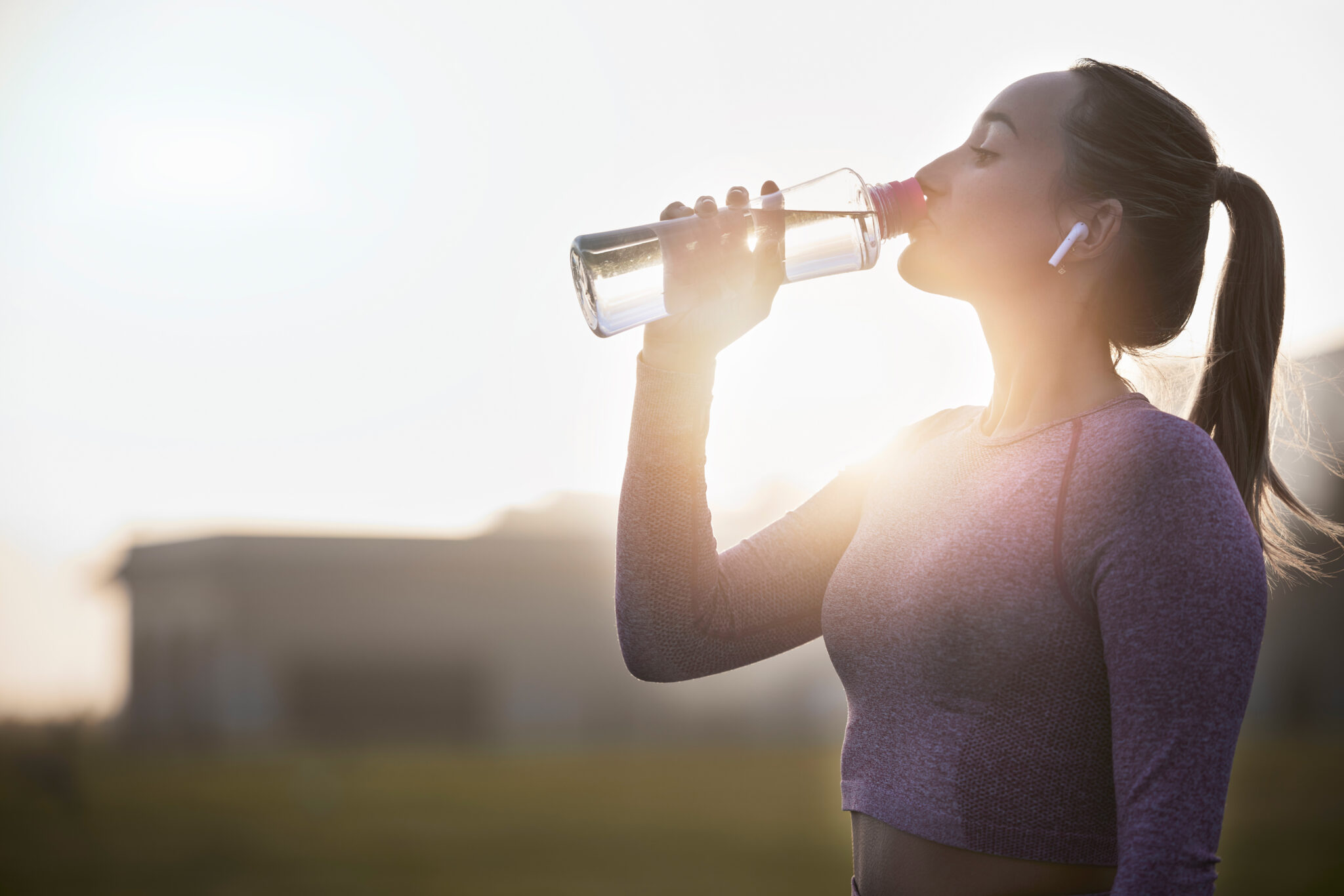 IV Clinics vs. Hydration Packets: Choosing the Right Solution for Your Needs